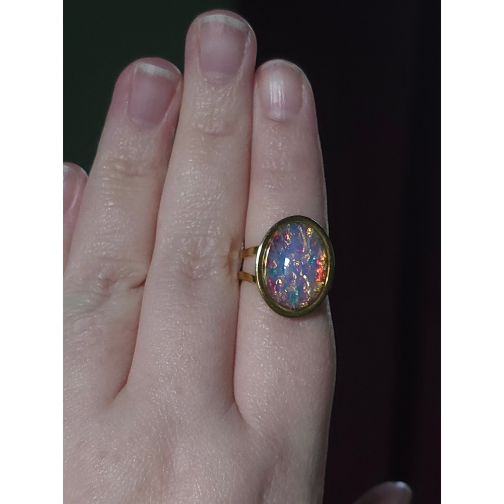 Vintage Gold Tone Faux Opal Adjustable Ring Oval Cabochon Multi Color Fire 7.25 - Picture 6 of 8